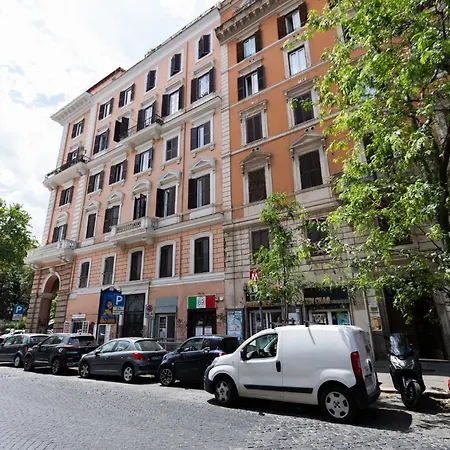 Appartamento Guesthost - Esquilino Bright Roma